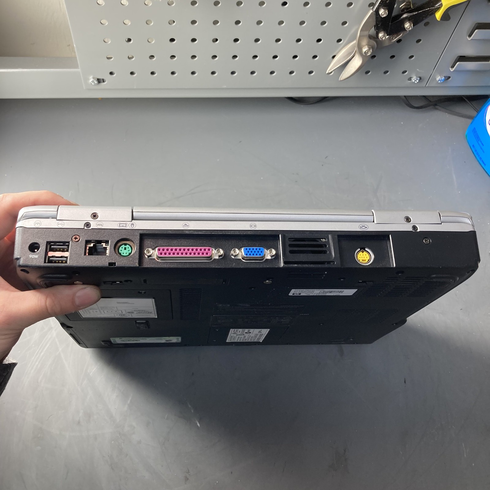 Retro Gaming-HP Pavilion Ze5700-Celeron@ 2.80GHz 500MB Ram 60GB HDD Win XP-WORKS