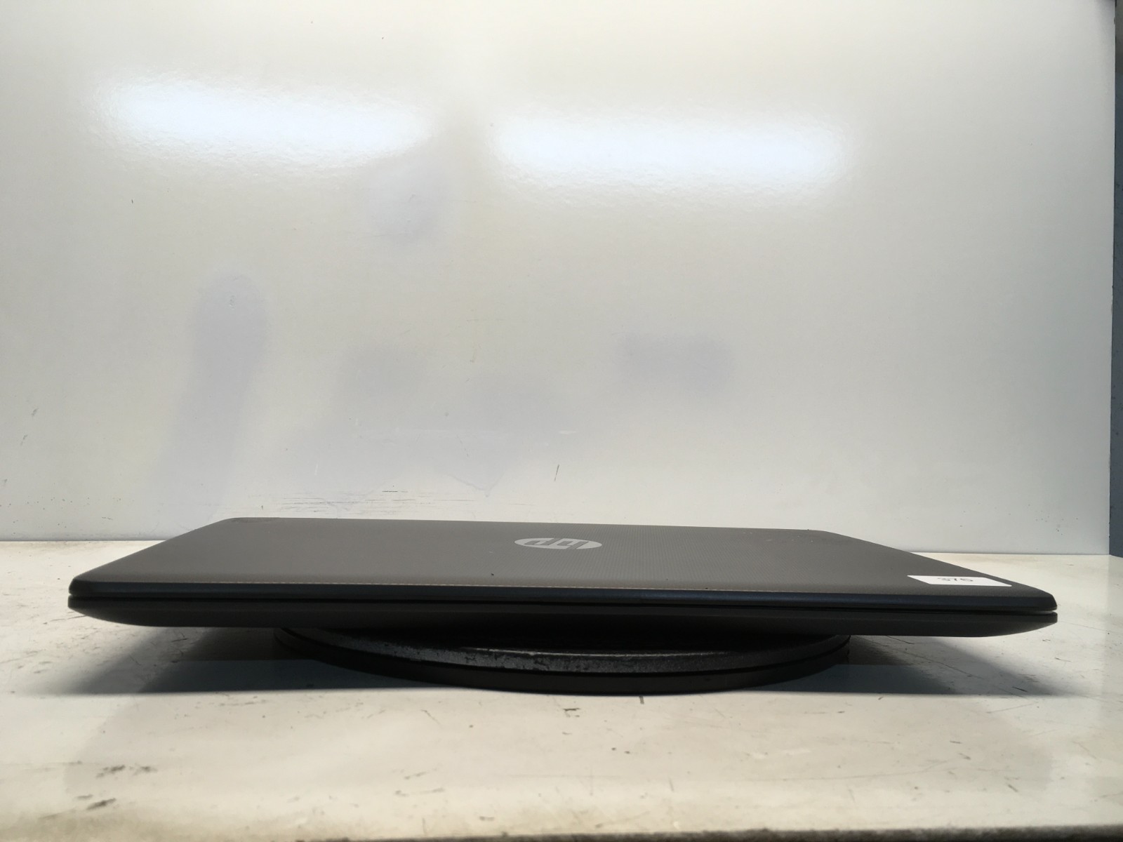 HP 17T-BY200 Intel i7-10510U 1.8GHz 16 GB NO HDD