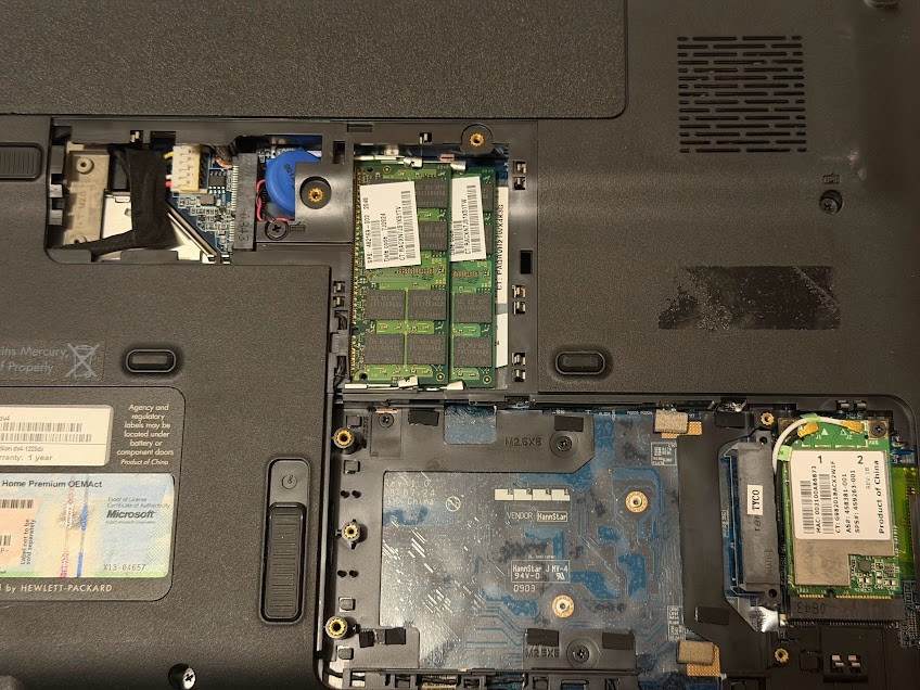 HP Pavillion DV4 For Parts Or Repair DV4-1225DX Read Description