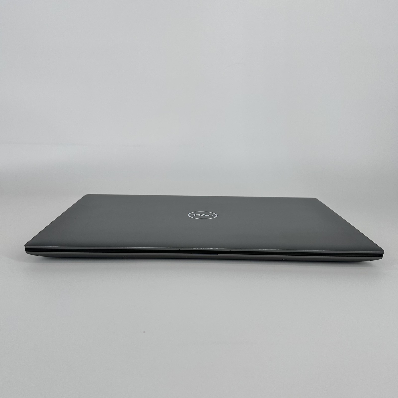Dell Precision 5680 16 FHD 2.6 GHz i9-13900H 32GB 1TB SSD RTX 2000 Ada Very Good
