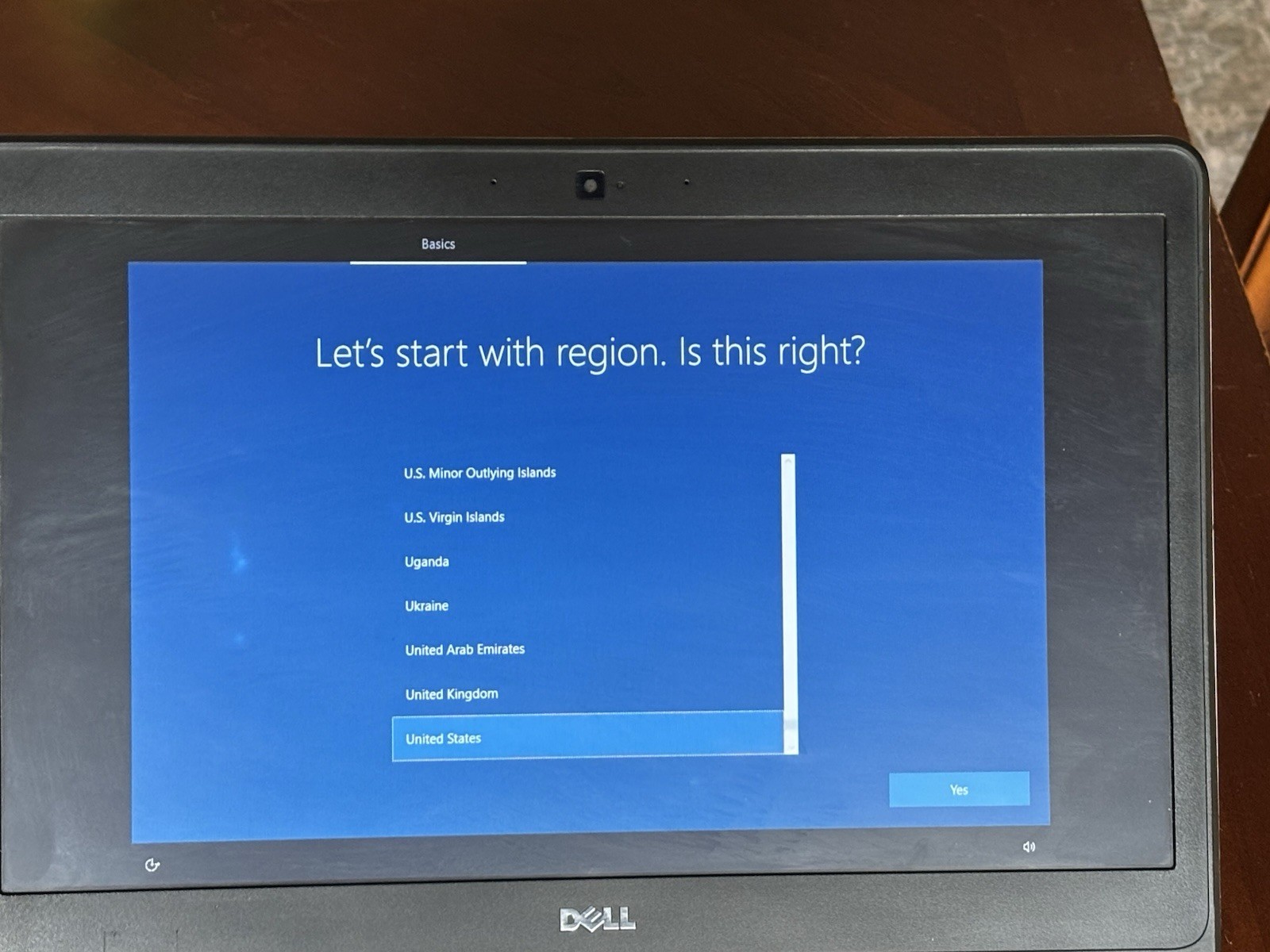 Dell Latitude E7440 14″ Windows 10 Laptop (and Docking Station)