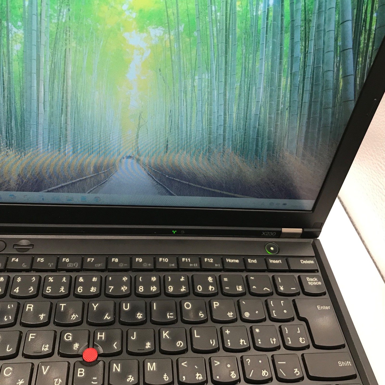 Lenovo ThinkPad X230 Core i5 / 8GB / SSD 128GB / Windows 7 Used From JP