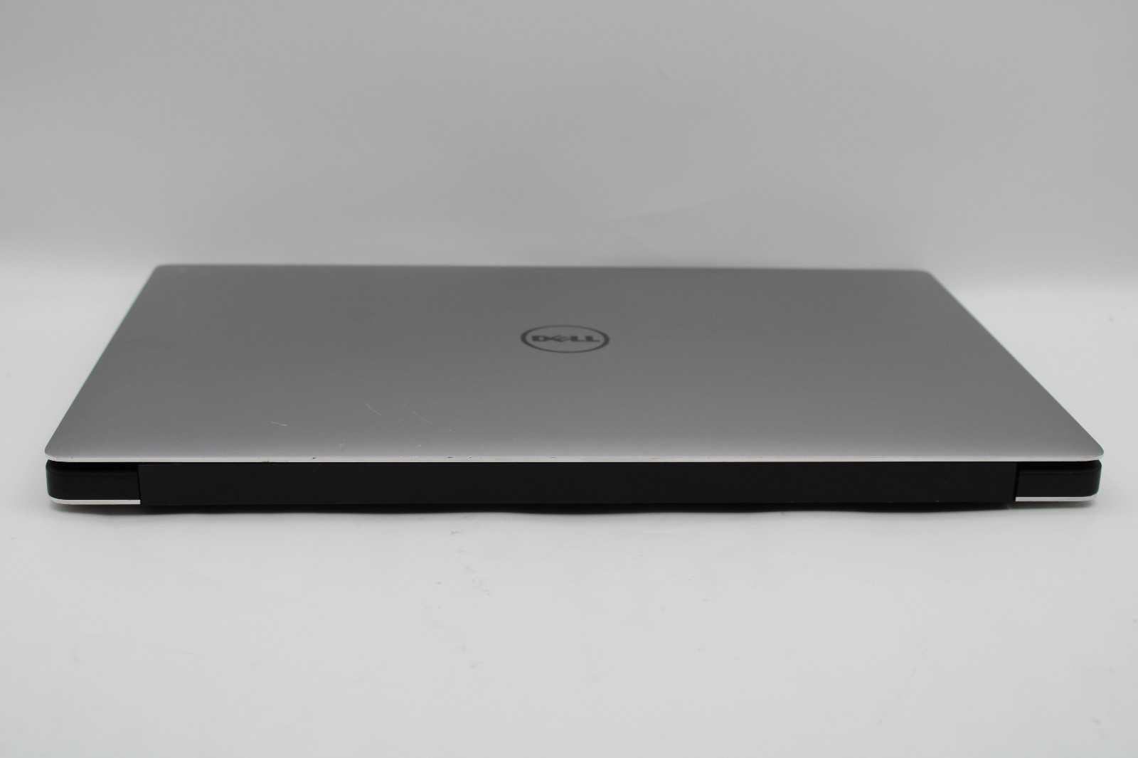 Dell Precision 5510 i7-6820HQ @ 2.7 GHz 16GB RAM 256GB SSD NVIDIA M1000M No OS