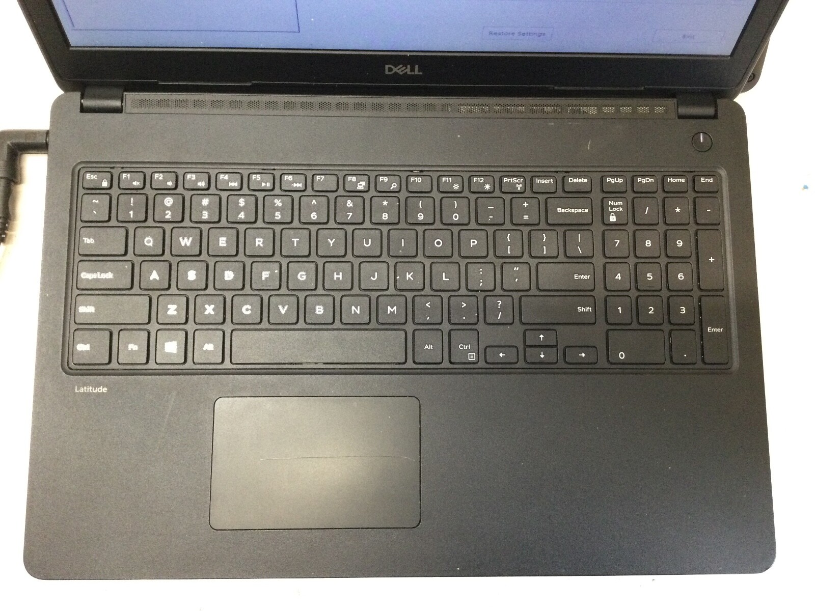 DELL LATITUDE 3580 – INTEL I3 – 4GB RAM – BOOTS TO BIOS – READ DESCRIPTION – BB!