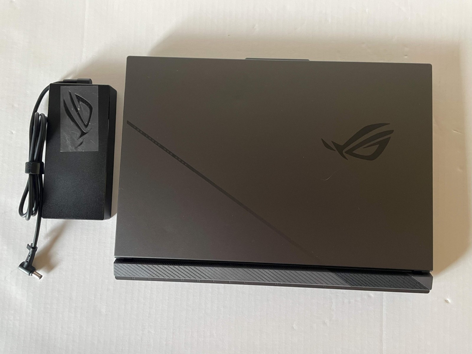 ASUS ROG Strix G18 Gaming 18″ 2.5k Ryzen 9-9955HX 16GB 1TB SSD RTX 5070 RGB KB