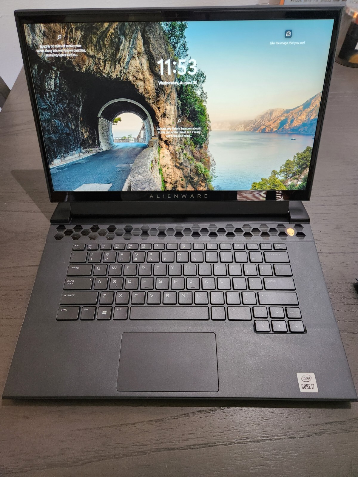 Alienware m15 R4 15.6″ (2TB SSD, Intel Core i7-10870H, 16GB RAM, NIVIDIA 3070)