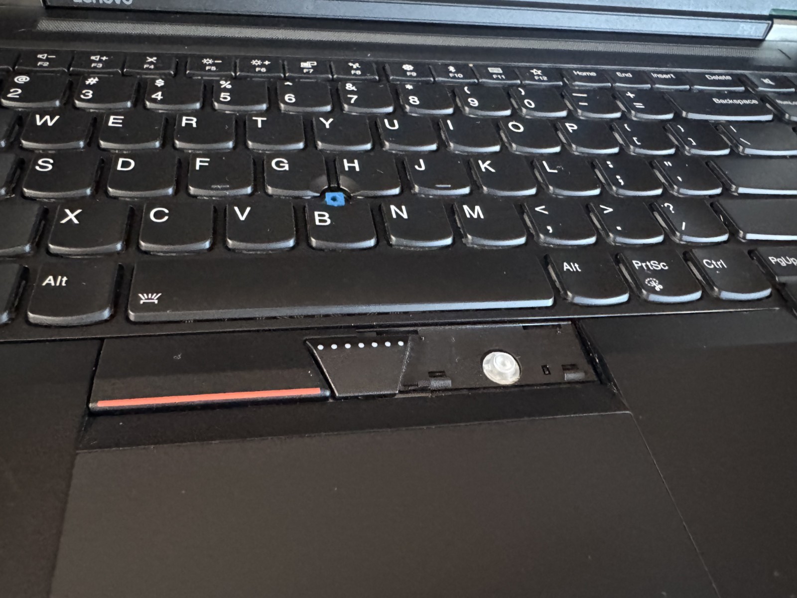 Lenovo P51 15″ i7 7820HQ 2.9GHZ 8GB RAM (NO SSD,CADDY,AC ADAPTER,OS)
