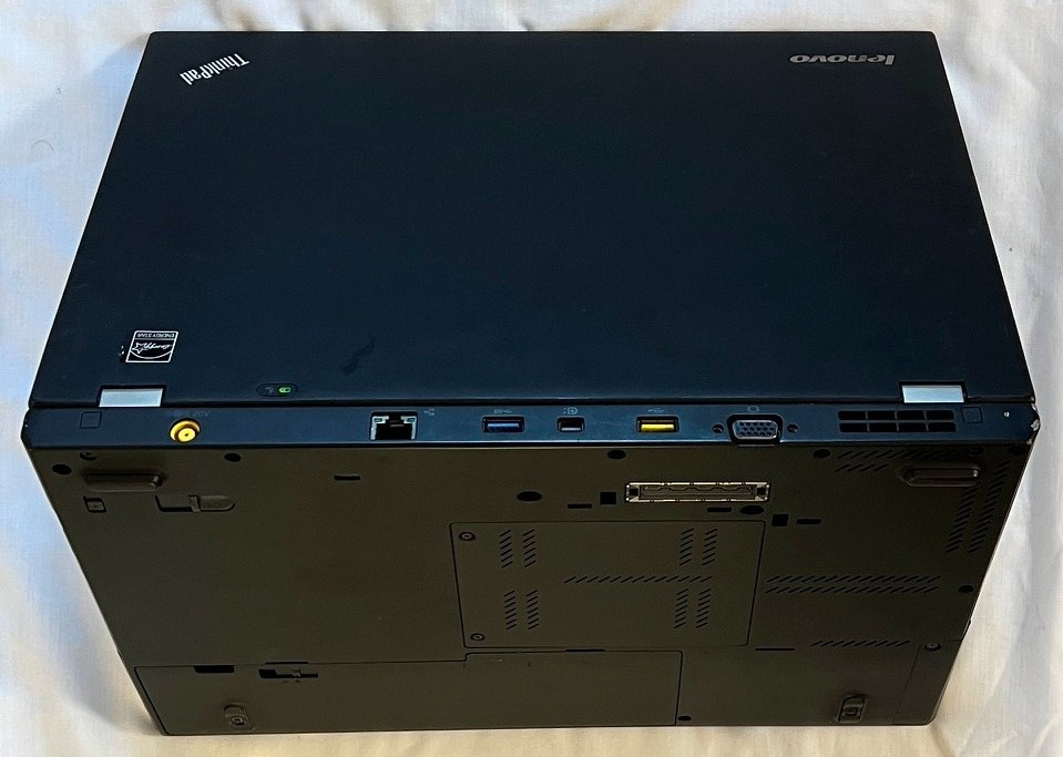 Lenovo Thinkpad T430S I5 8GB Ram 500GB drive webcam win11 PRO charger read