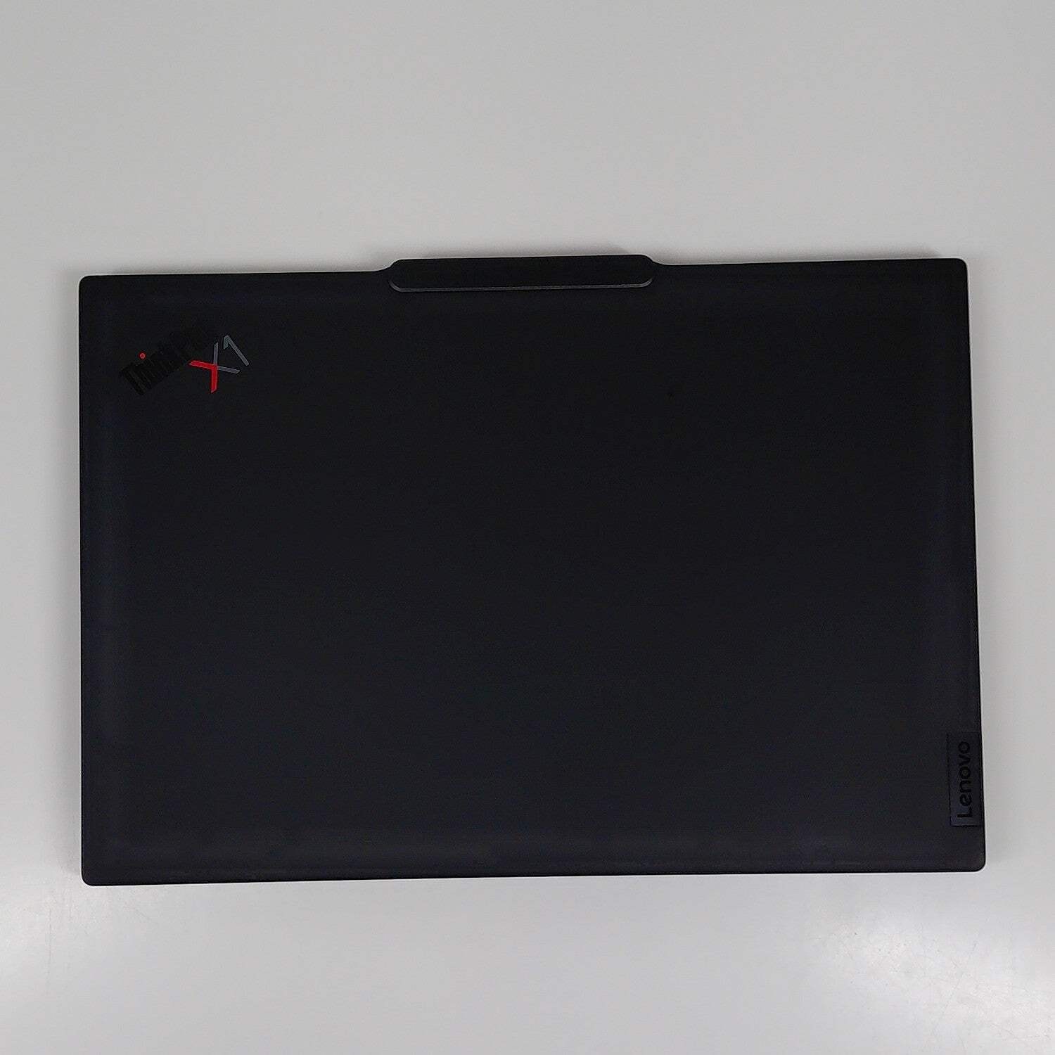 Lenovo ThinkPad X1 Carbon 12th Gen 14″ Core Ultra 5 135U 16GB RAM 512GB SSD