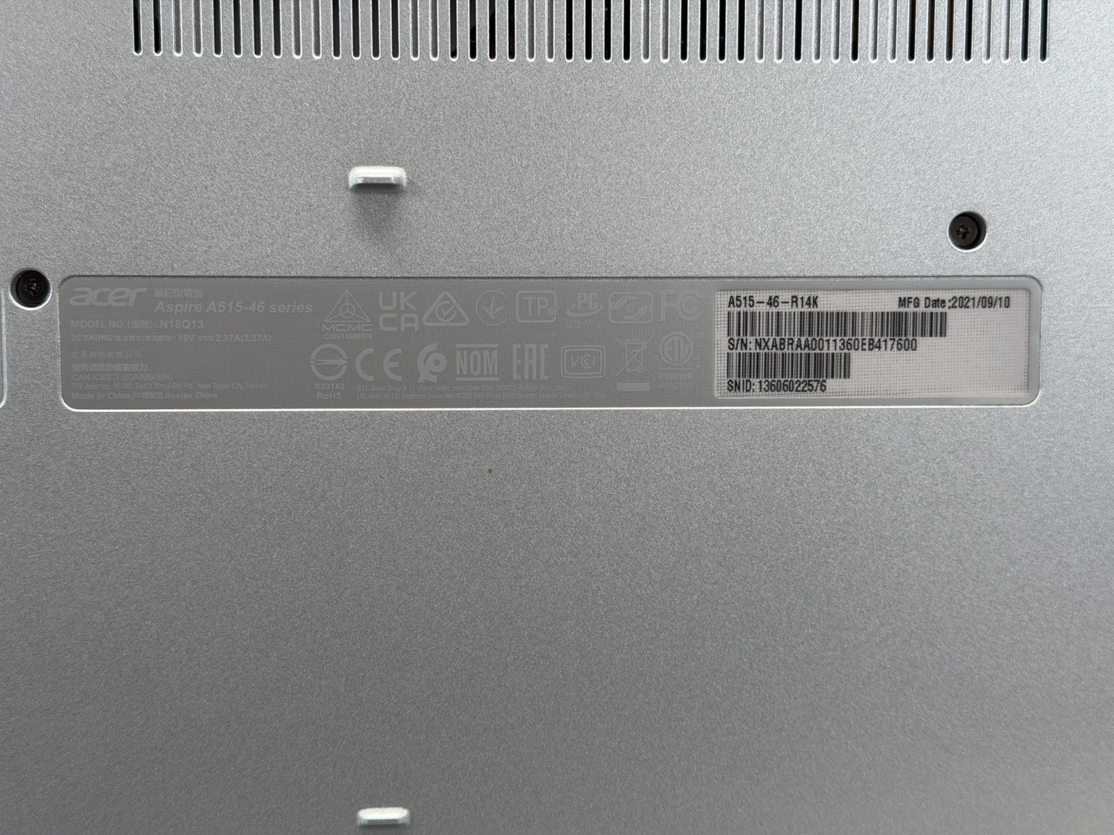 Damaged Screen Acer Aspire 5 15.6″ 128GB SSD, AMD Ryzen 3 3350U, 2.1GHz, 4GB RAM