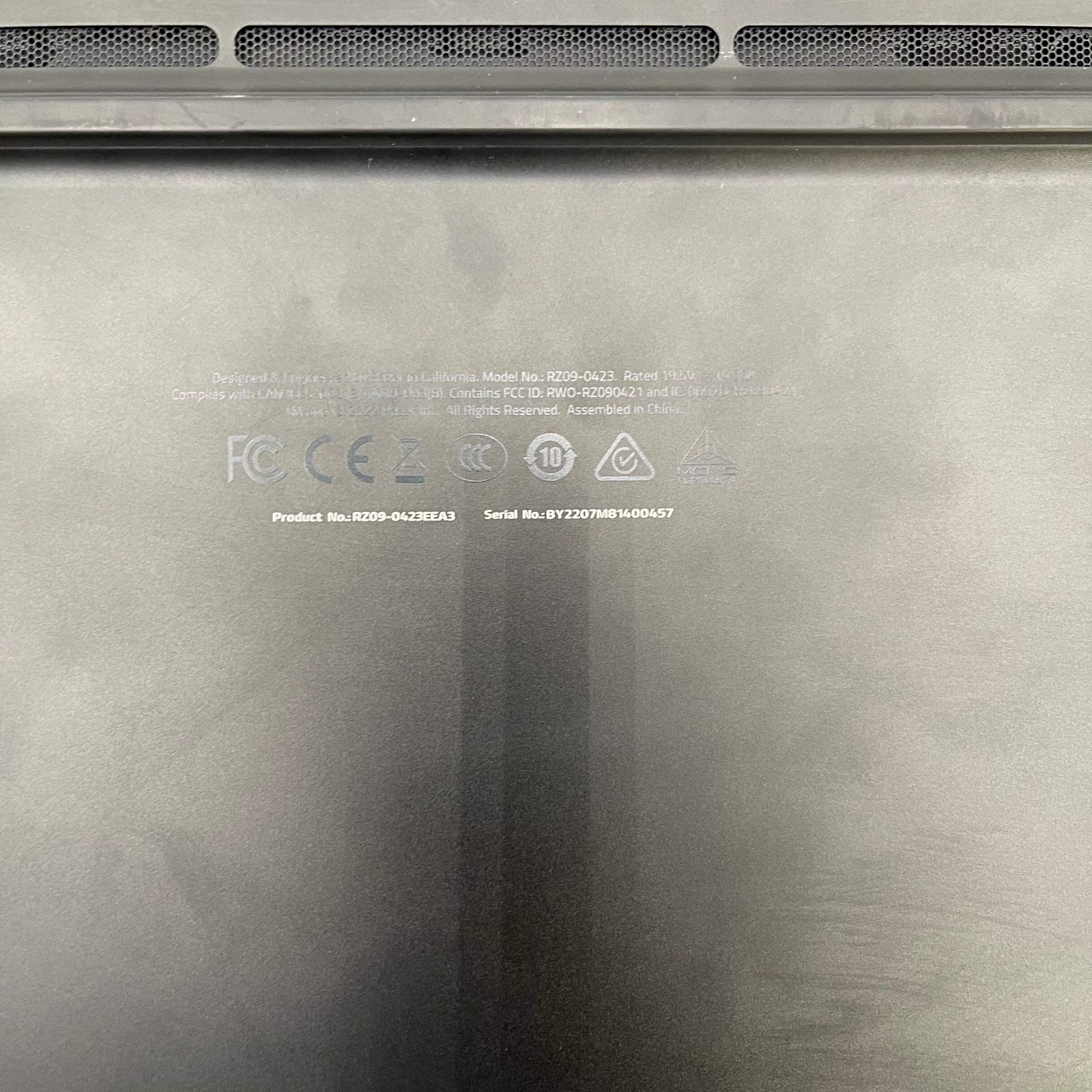Broken Razer Blade 15 i7-12800H 2.4GHz 16GB 1TB SSD GeForce RTX 3060 Keys Issue