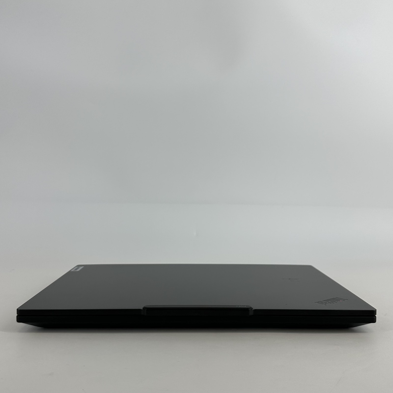 Lenovo ThinkPad P14s Gen 5 QHD+ 1.4 GHz Ultra 7 155H 32GB 1TB SSD RTX 500 Ada