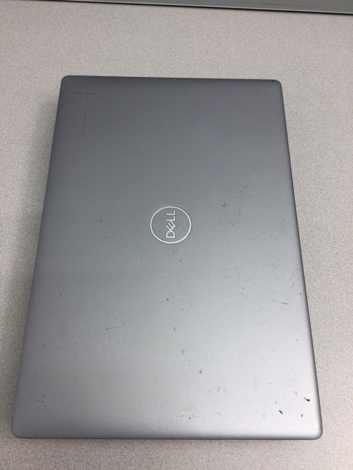Dell Latitude 5410 14″ (256GB SSD ,Core i5-10310U, 1.70GHz, 16GB) !BAD BATTERY!