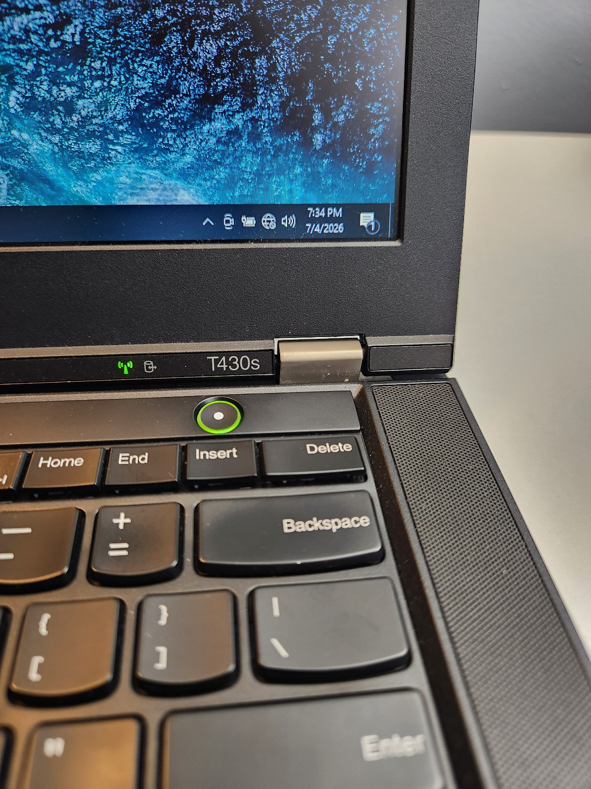Lenovo ThinkPad T430s laptop 14″ Core i5-3320M 2.6GHz 16GB 240GB SSD Win10Pro