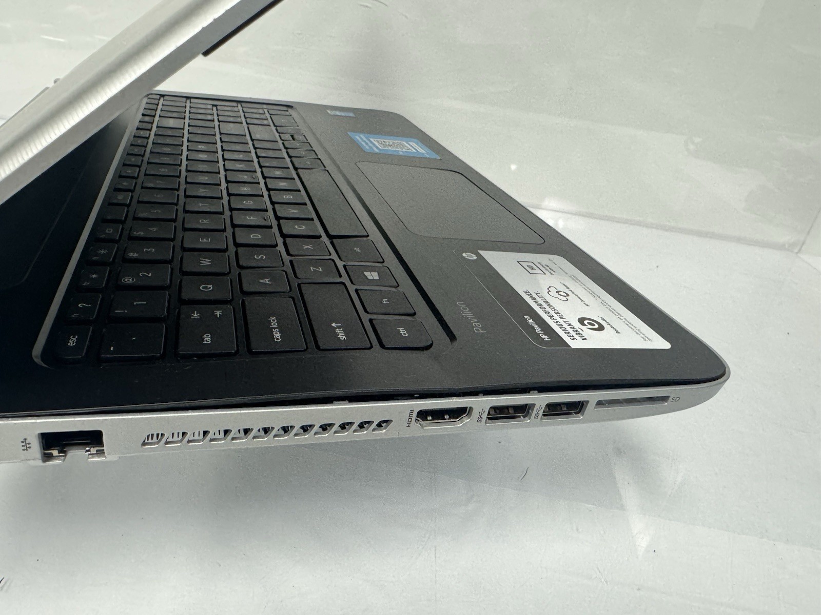 HP Pavilion 15-P100DX Notebook i7-4510U 2.00GHz 6GB Ram No HDD #1