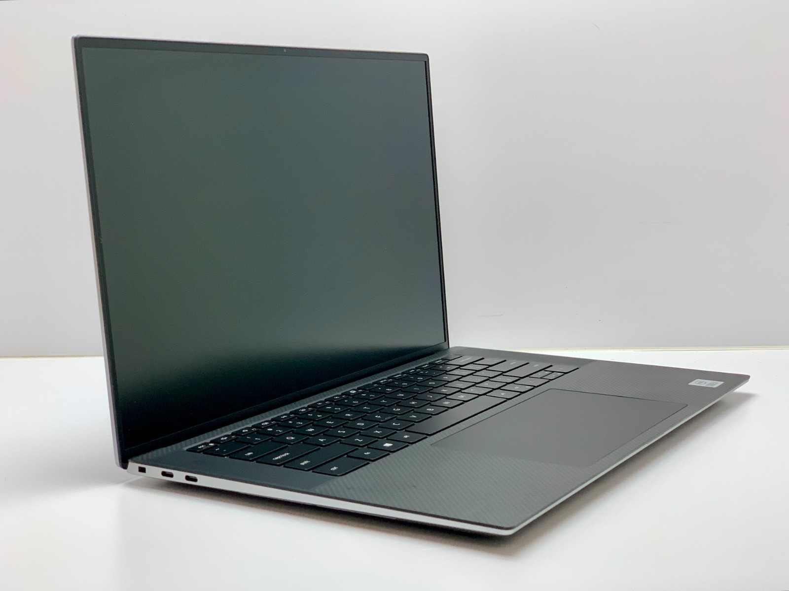 Dell Precision 5550 | i7-10750H | 32GB RAM | 512GB NVMe | LINUX