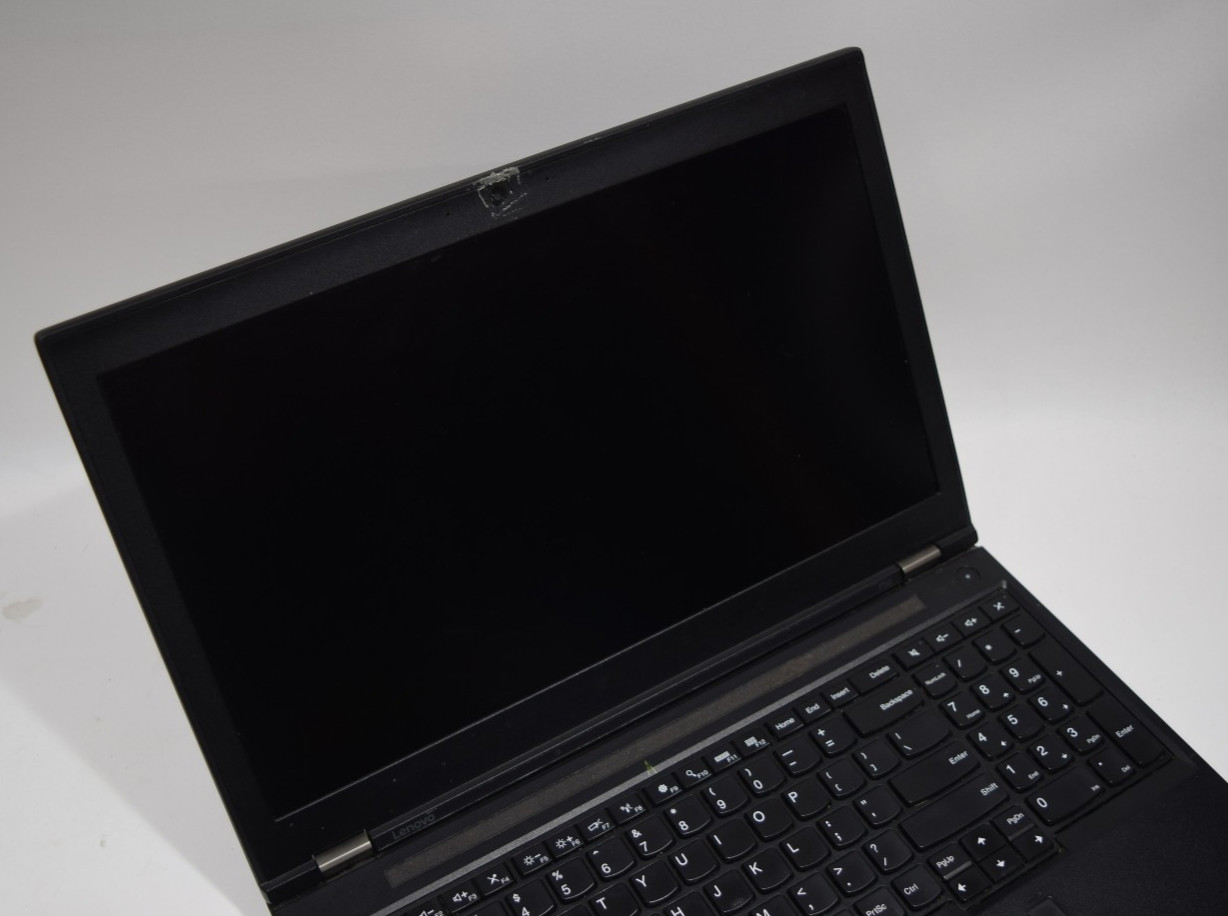 Lenovo ThinkPad P50 15″ Black NO RAM NO SSD *FOR PARTS*
