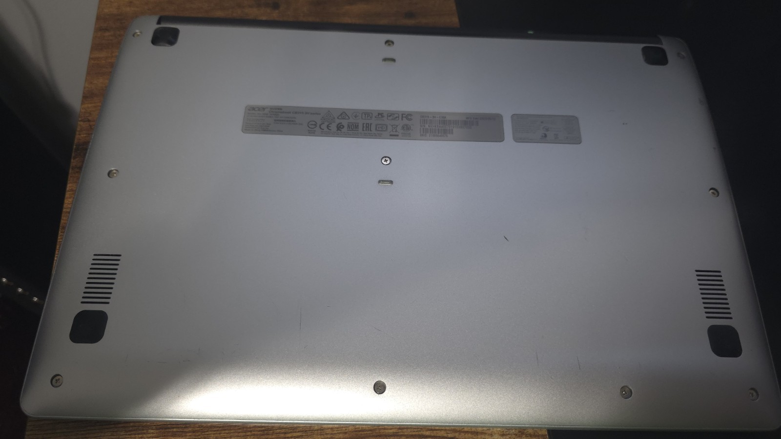 Acer Chromebook 315 15.6” (64GB eMMC Intel Laptop – Silver (NX.ATDAA.001)