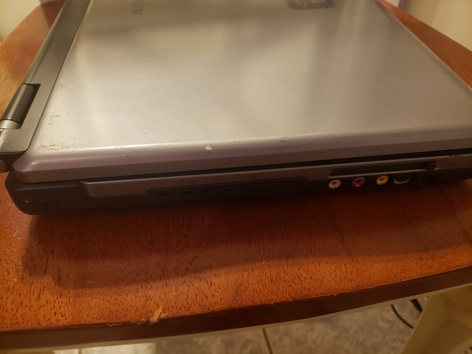 Rare Fujitsu Lifebook N6210, Pentium M 1.86ghz, Powers On, AS IS!