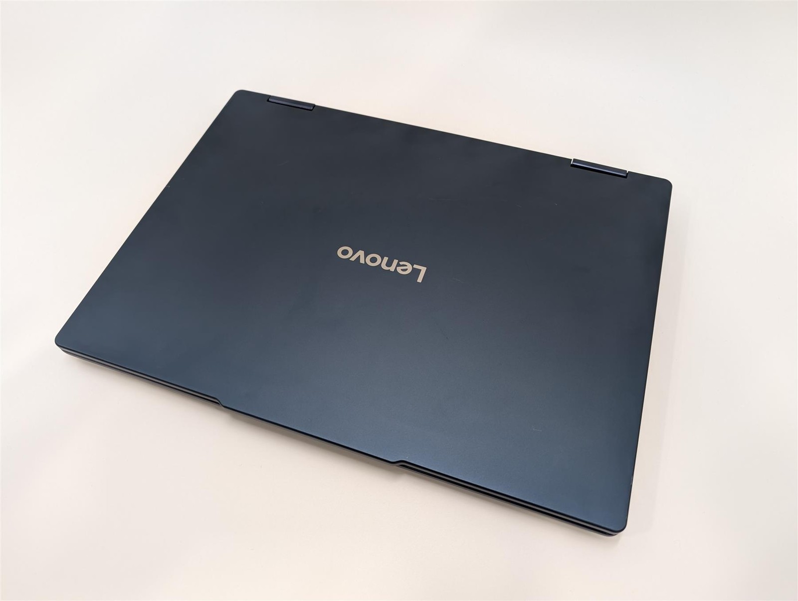 Lenovo IdeaPad 5 2in1 14″ Ryzen AI 7 350 16GB 1TB SSD 860M Blue Used-Very Good