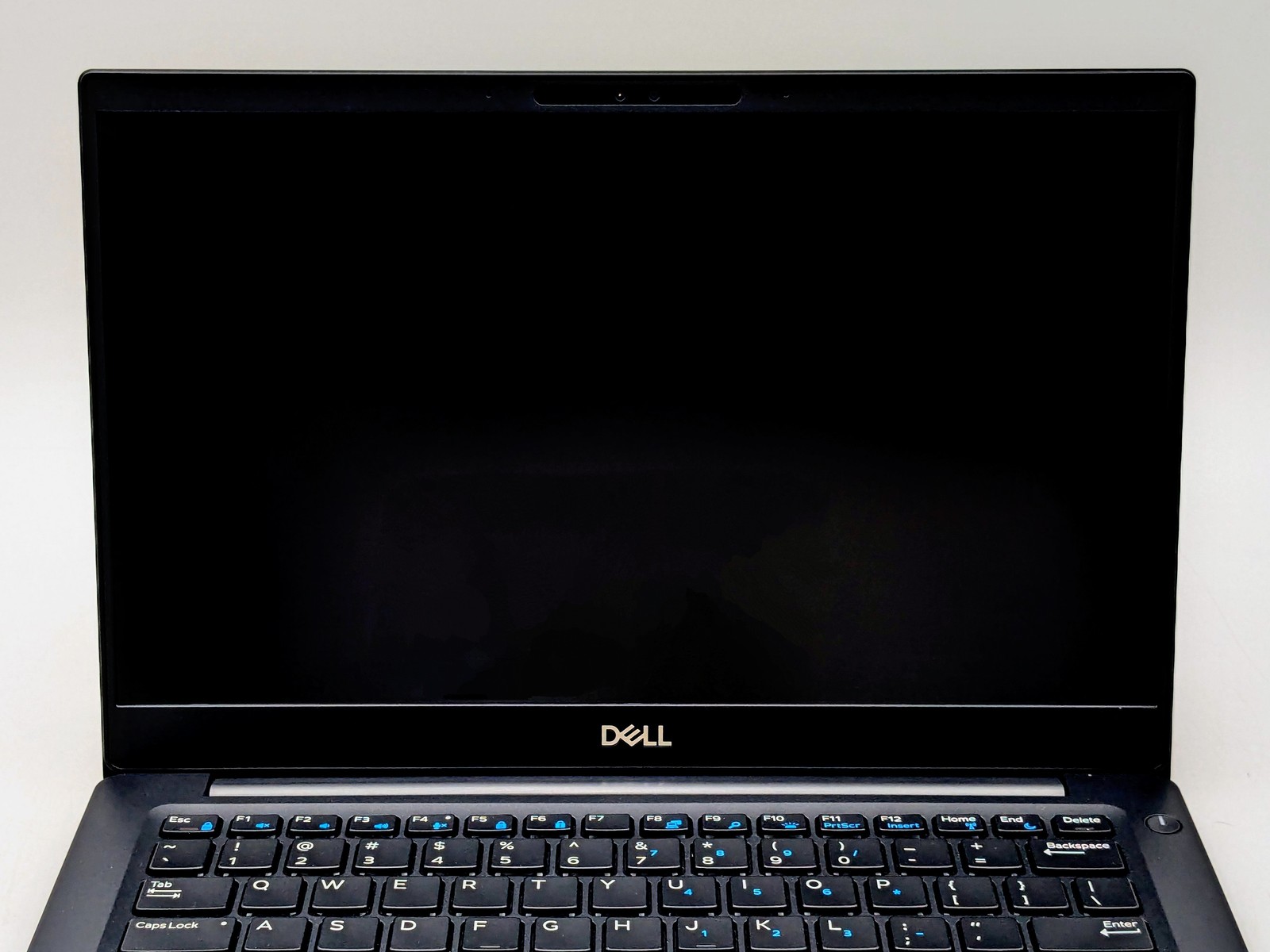 Dell Latitude 7390 13″ FHD Touch I5-8350U 512GB 16GB W11P Backlit FPR IRCam