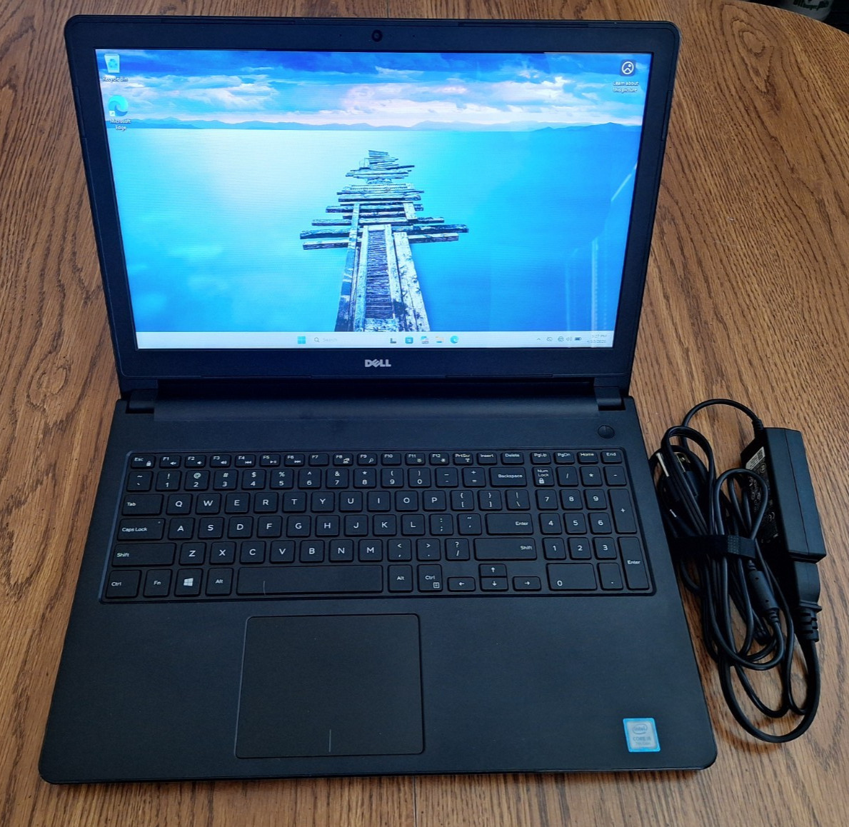 Dell Inspiron 15″ 5566 Laptop Core i5-7200U / SSD 256 GB / 8GB / Win 11 Pro