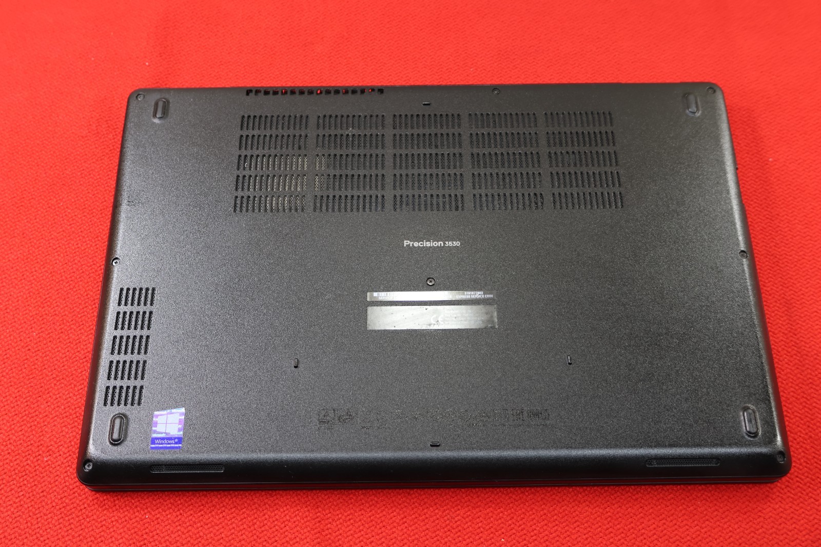 Dell Precision 3530 i5-8th Laptop Win 11Pro /16G /512G/MS Office 2021/ Photo-PS4