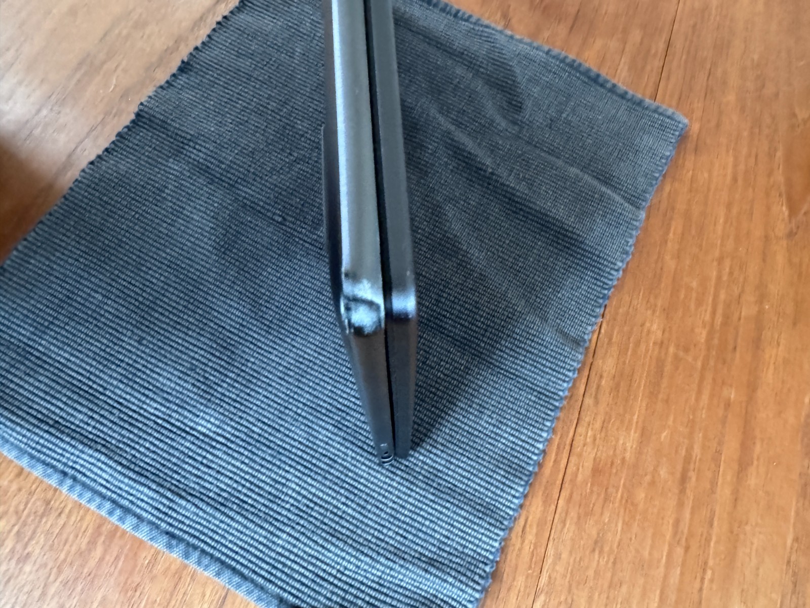 Lenovo Yoga 7i 16” (512GB SSD Intel Core i7-1355U 5GHz 16GB RAM) Touch