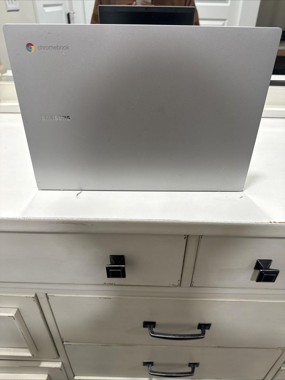 Samsung Galaxy Chromebook Go 14″ (64GB SSD, Intel Celeron N4500, 1.10 GHz, 4GB)