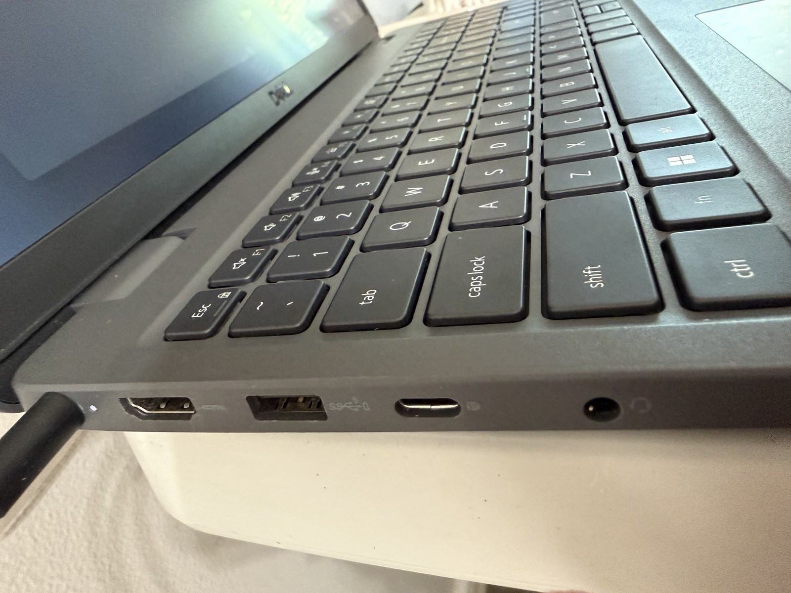 Dell Latitude 3540 15.6”HD, 256GB HD, 16GB RAM, i7, Windows 11 Pro