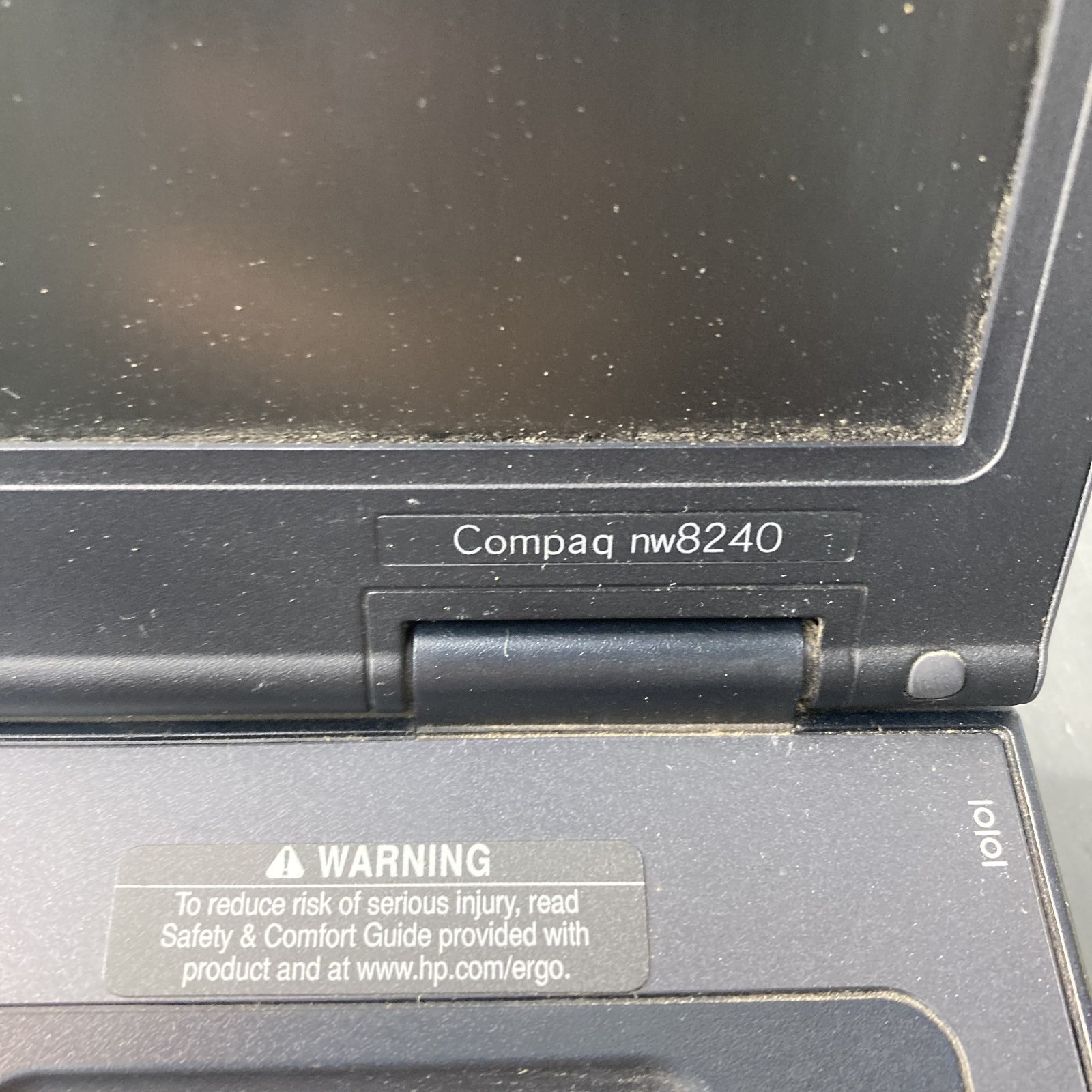 HP Compaq nw8240 Retro Gaming Laptop Pentium M 2.26GHz 3GB RAM 80GB HDD XP
