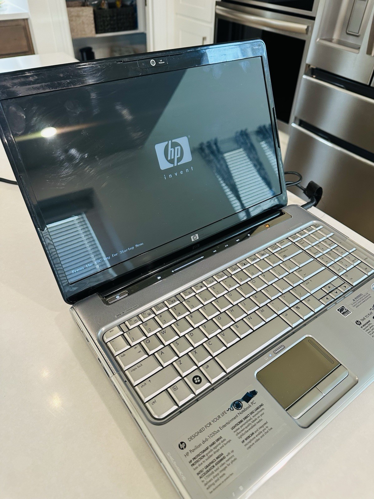 HP PAVILION DV6-1030US ENTERTAINMENT NOTEBOOK PC 16″ FOR PARTS OR REPAIR ONLY