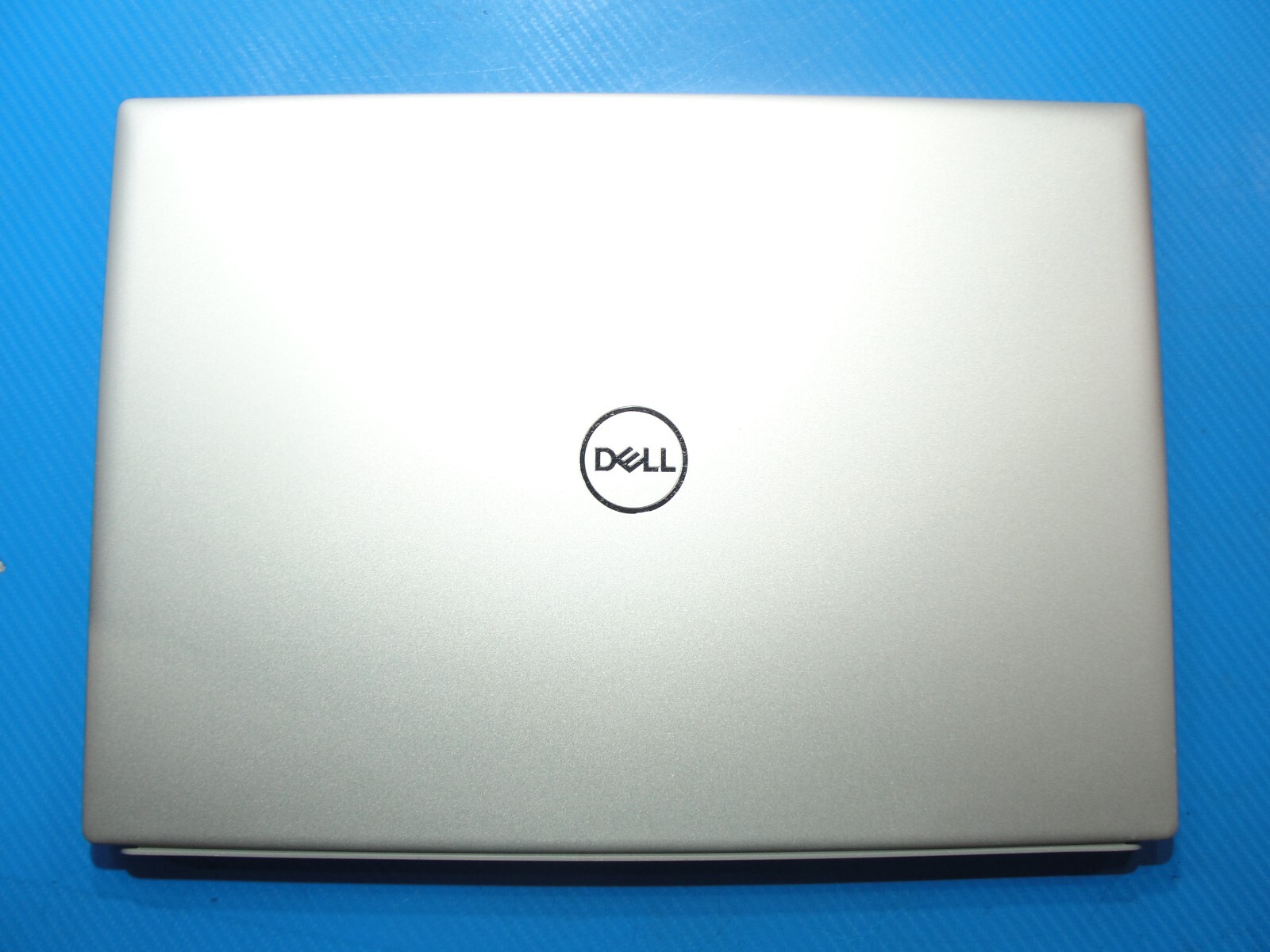 Dell Inspiron 5625 16”FHD AMD Ryzen 7 5825U 2GHz 16GB 1TB SSD +Charger include