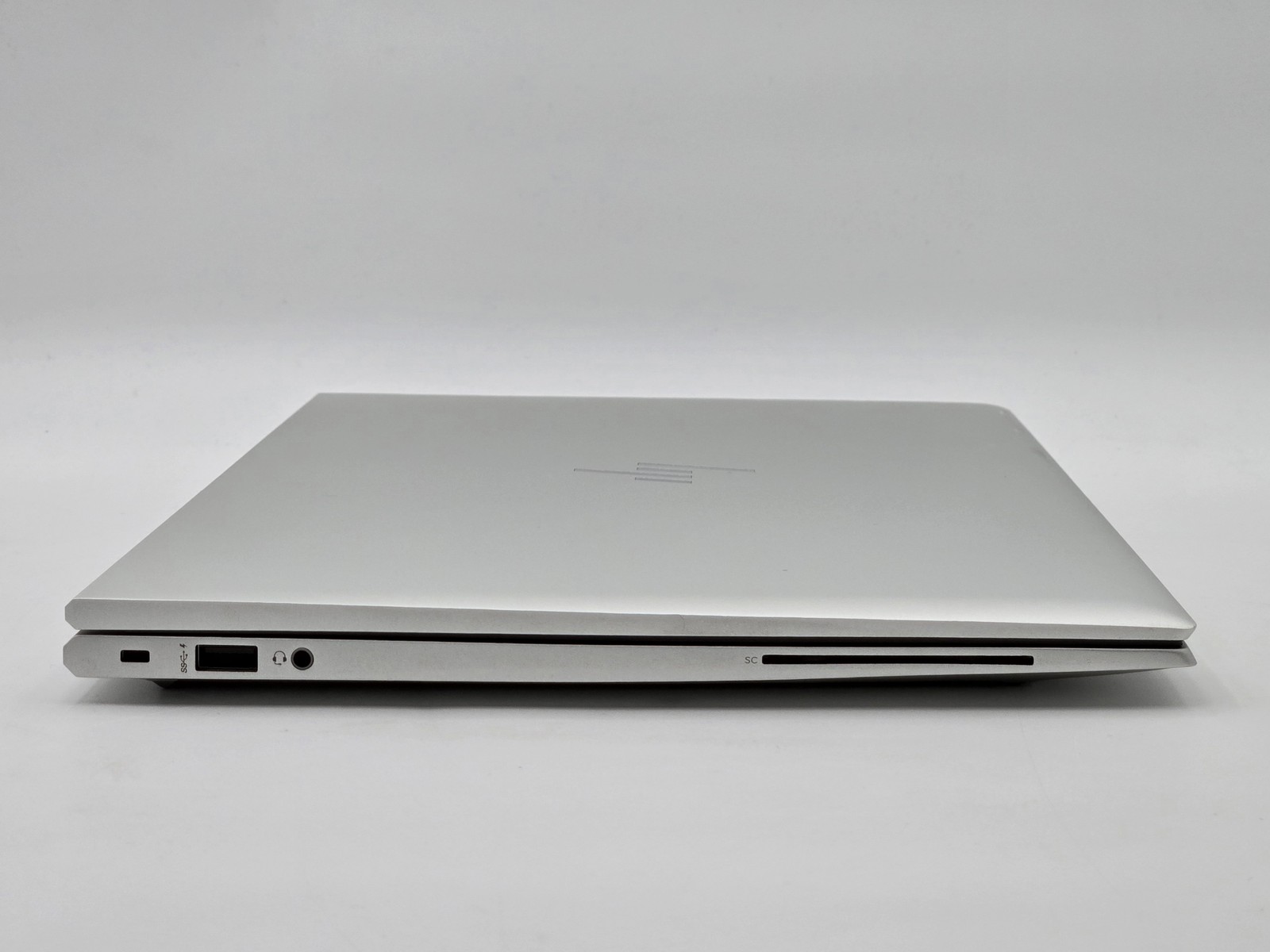 HP EliteBook 855 G8 15″ FHD Touch RYZEN 7 PRO 5850U 512GB 16GB W11P