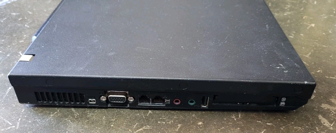 Vintage IBM Thinkpad R60 1.83Ghz 1GB Memory 120GB Windows XP Professional