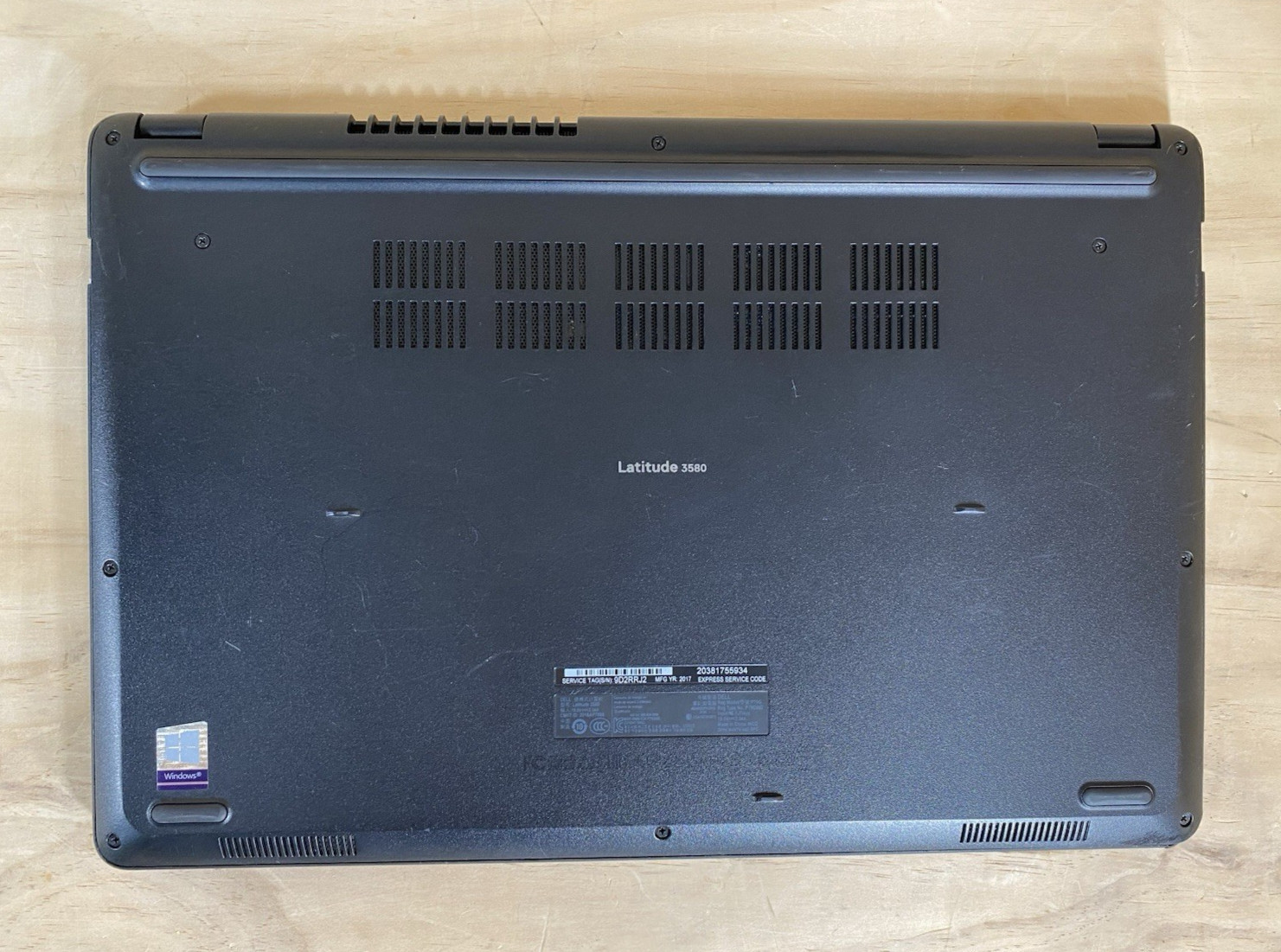 DELL LATITUDE 3580 i7-7500U@2.7GHz/4GB RAM/M|B not detect HDD/FOR PARTS