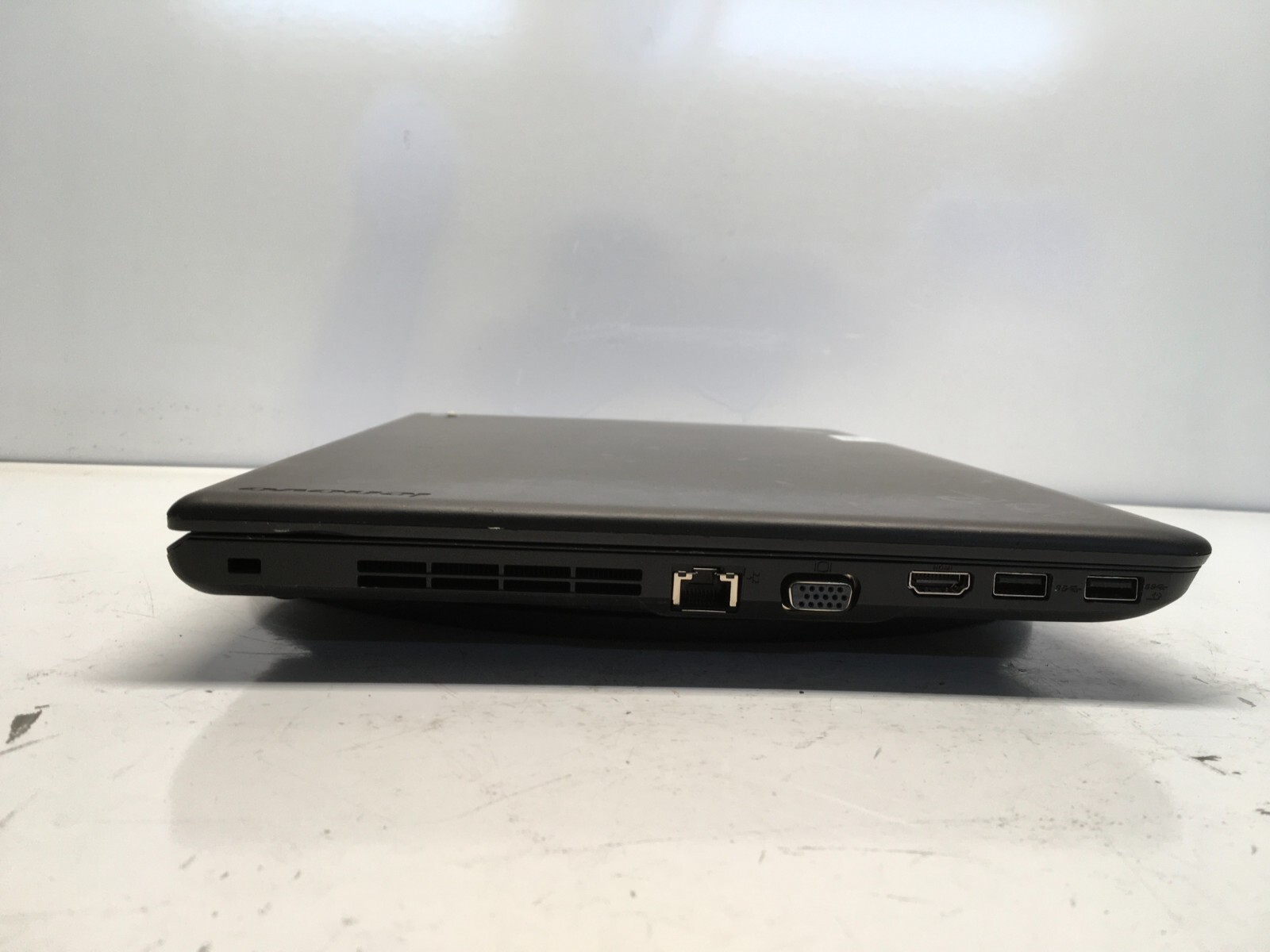 Lenovo ThinkPad E550 Intel i3-4005U 1.7GHz 4 GB NO HDD