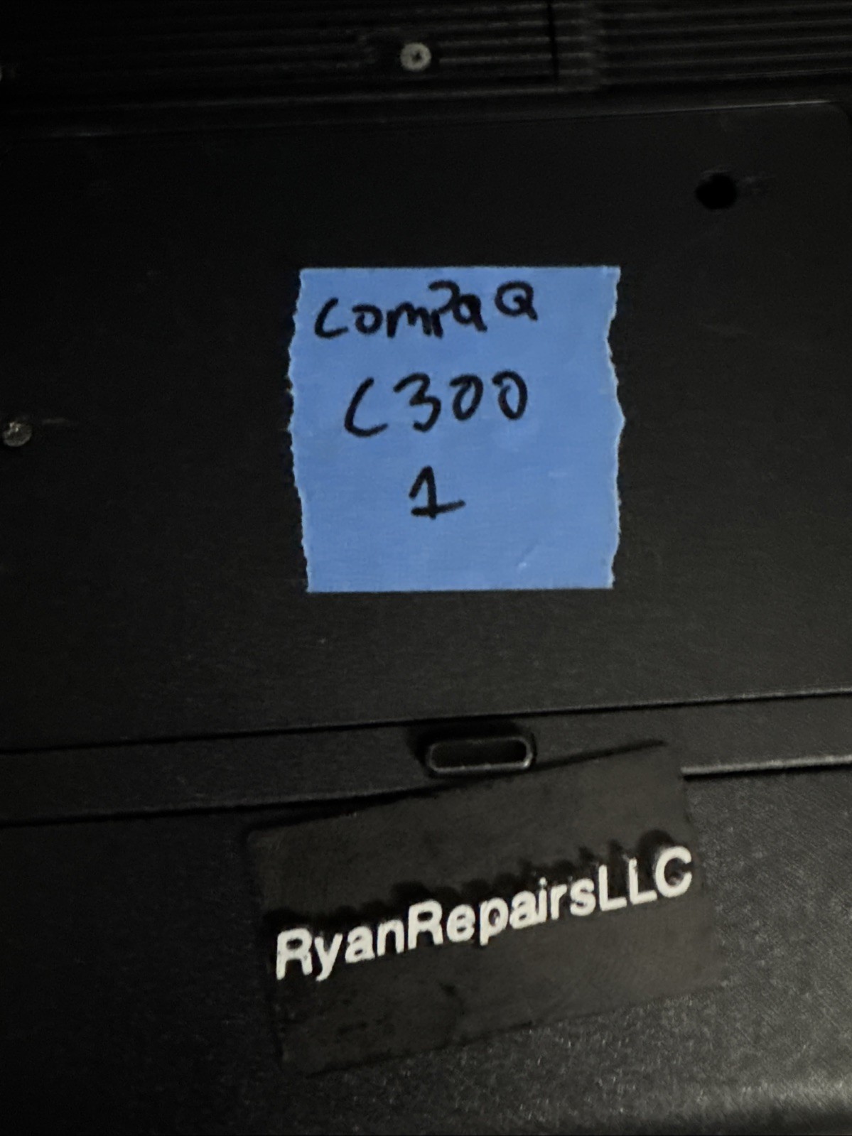 Compaq Presario C300 Intel Celeron M420 1.6GHz 2 GB 50GB HDD READ!
