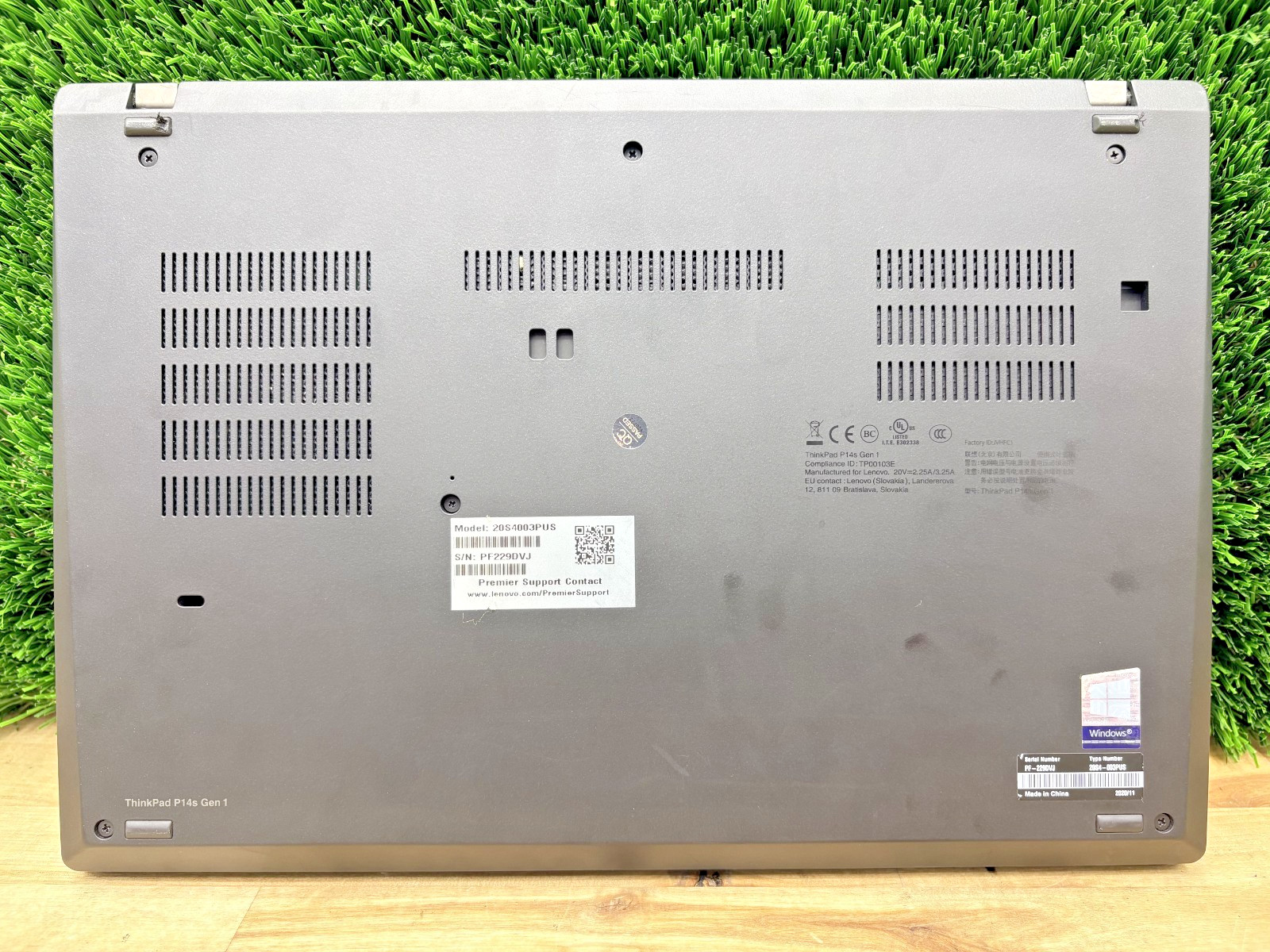 Lenovo ThinkPad P14s Intel i7-10th Gen 1.80GHz 32GB RAM 512GB SSD Win 11 Pro*