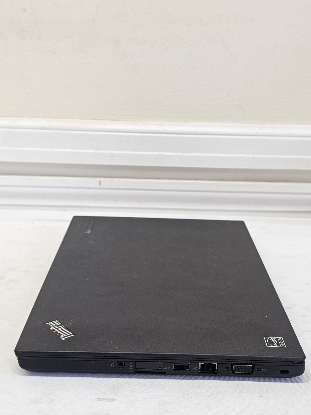 Lenovo ThinkPad T440 Laptop – Intel i5-4300u – 4GB RAM – 128GB SSD – Win 10 READ