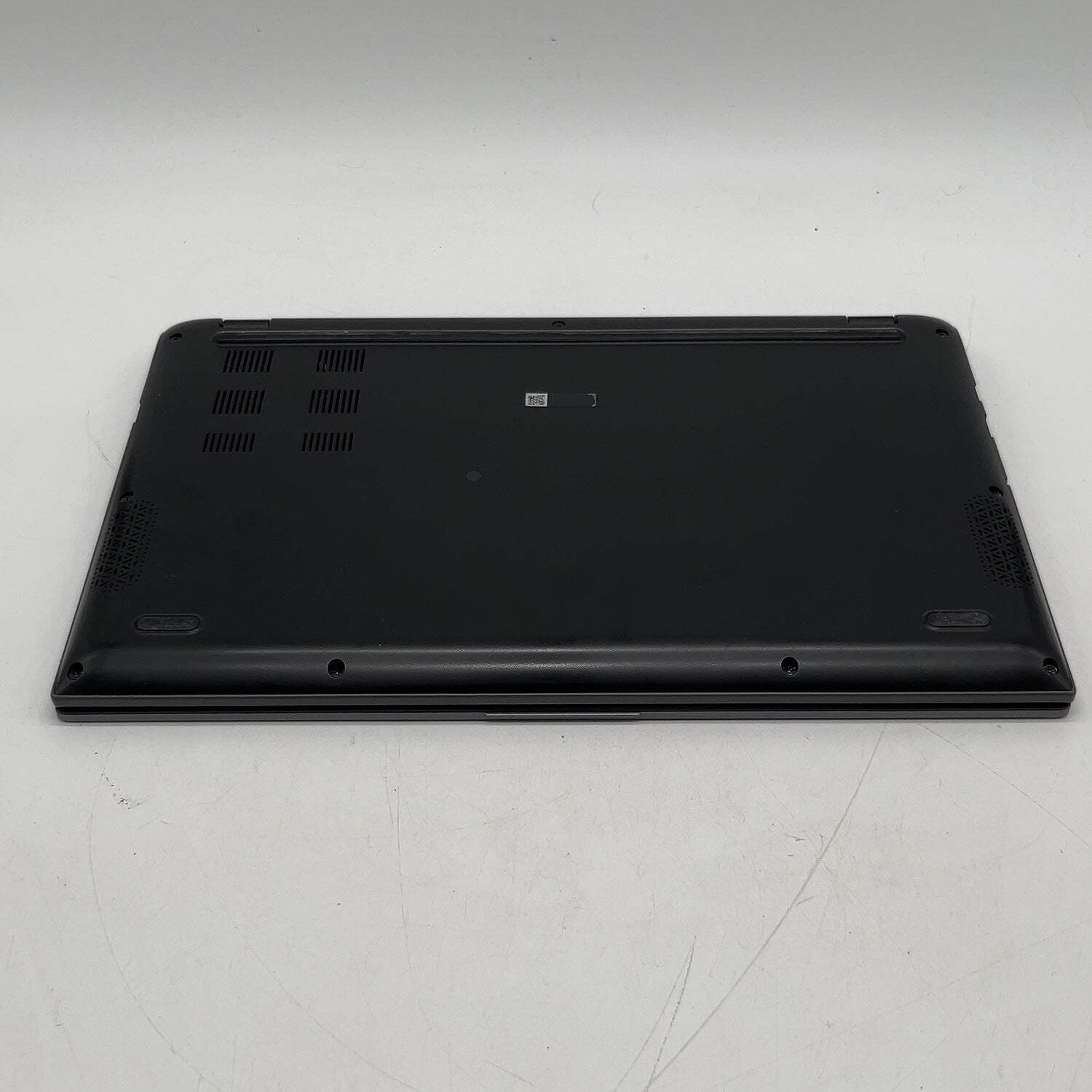 Asus Vivobook 14 F412V 14″ Ryzen 3 3250U 2.6GHz 8GB RAM 256GB SSD