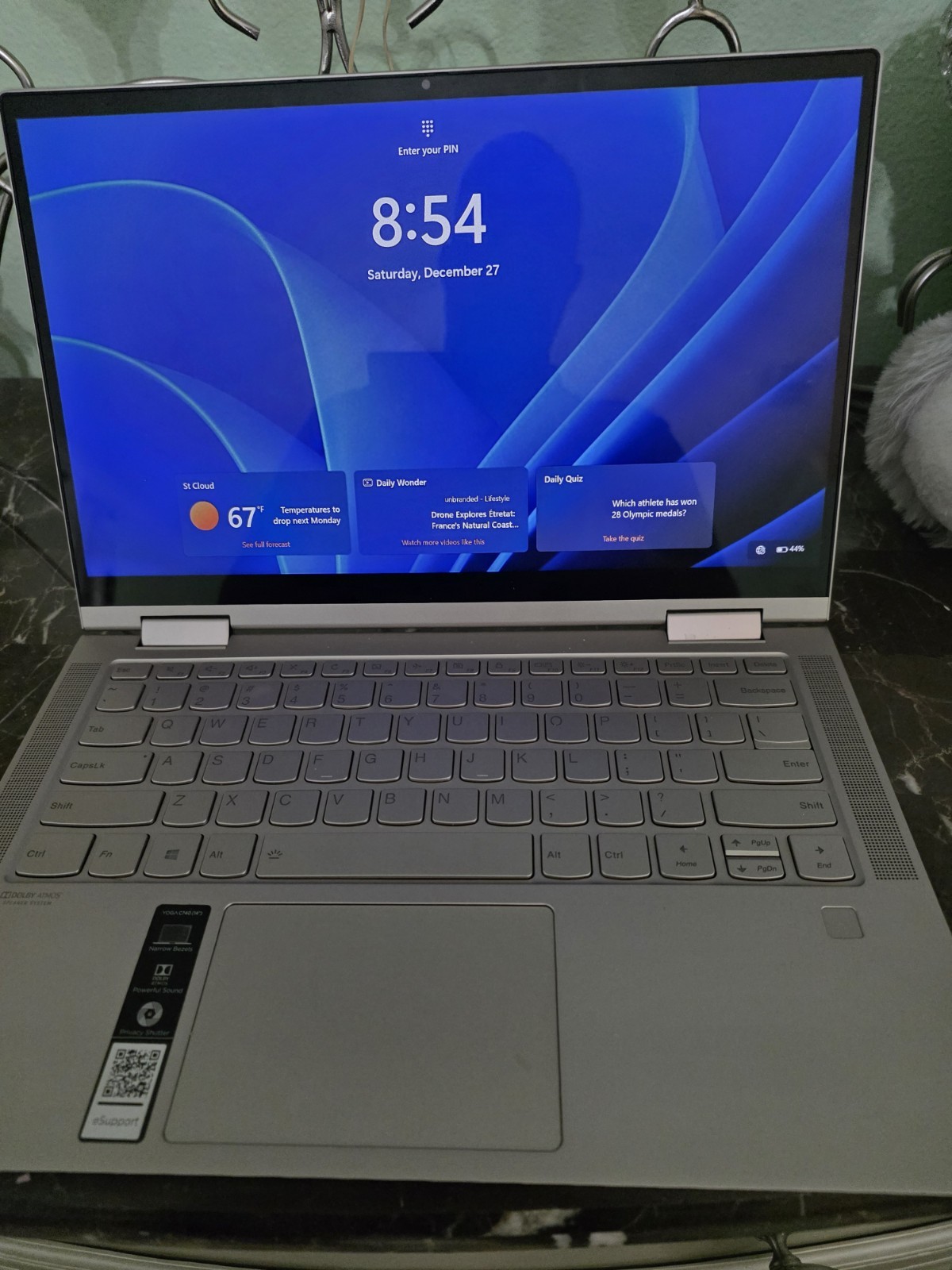 Lenovo Yoga C7400 14″ 256 GB SSD Intel Core i5 1.6 GHz 8 GB RAM Touch-Screen…