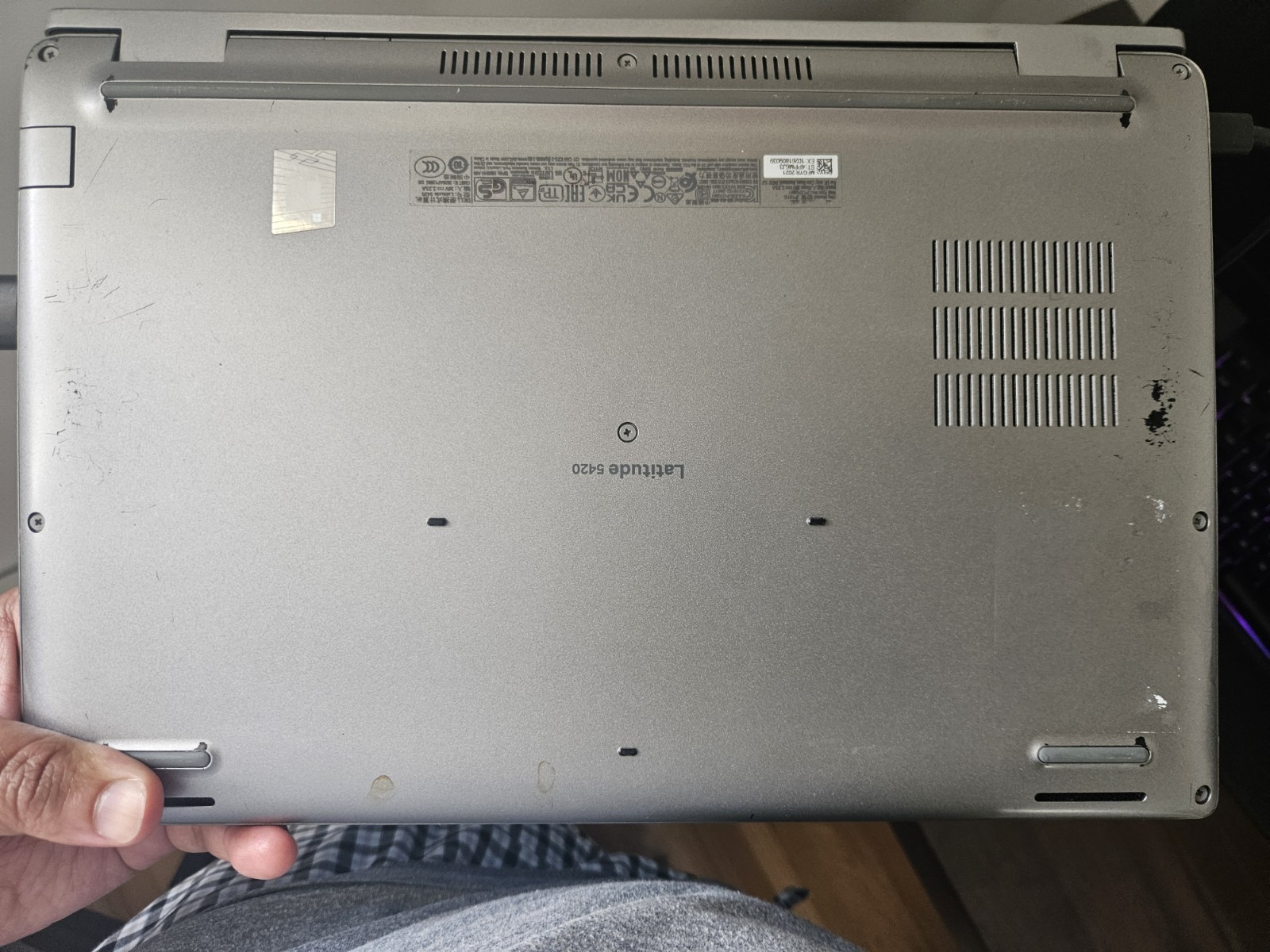 Dell latitude 5420 i5 8GB RAM 256 GB SSD