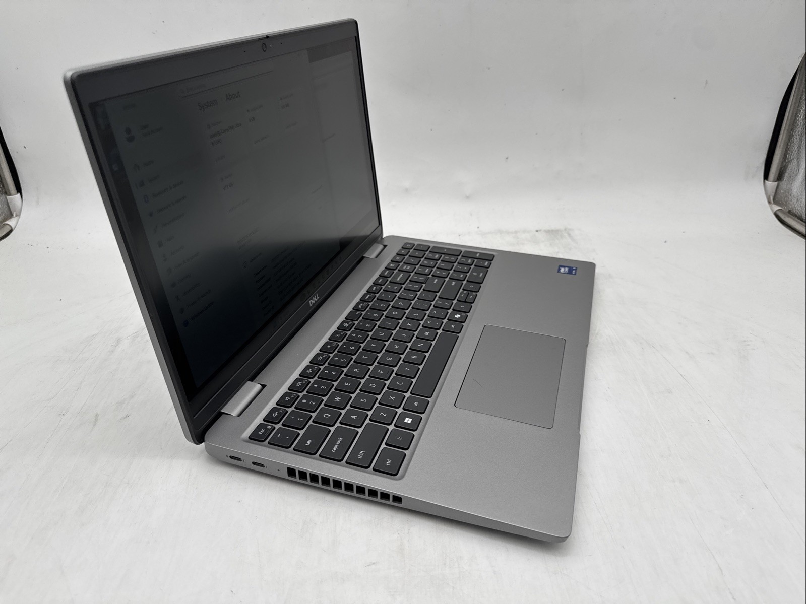 Dell Latitude 5550 Laptop Intel Core Ultra 5 125U 8GB RAM 512GB W11P