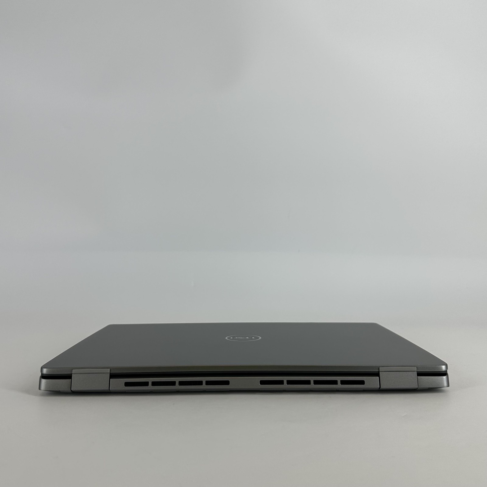Dell Latitude 7450 14 Gray QHD+ TOUCH 3.8 GHz Ultra 7 165H 32GB 256GB SSD Good