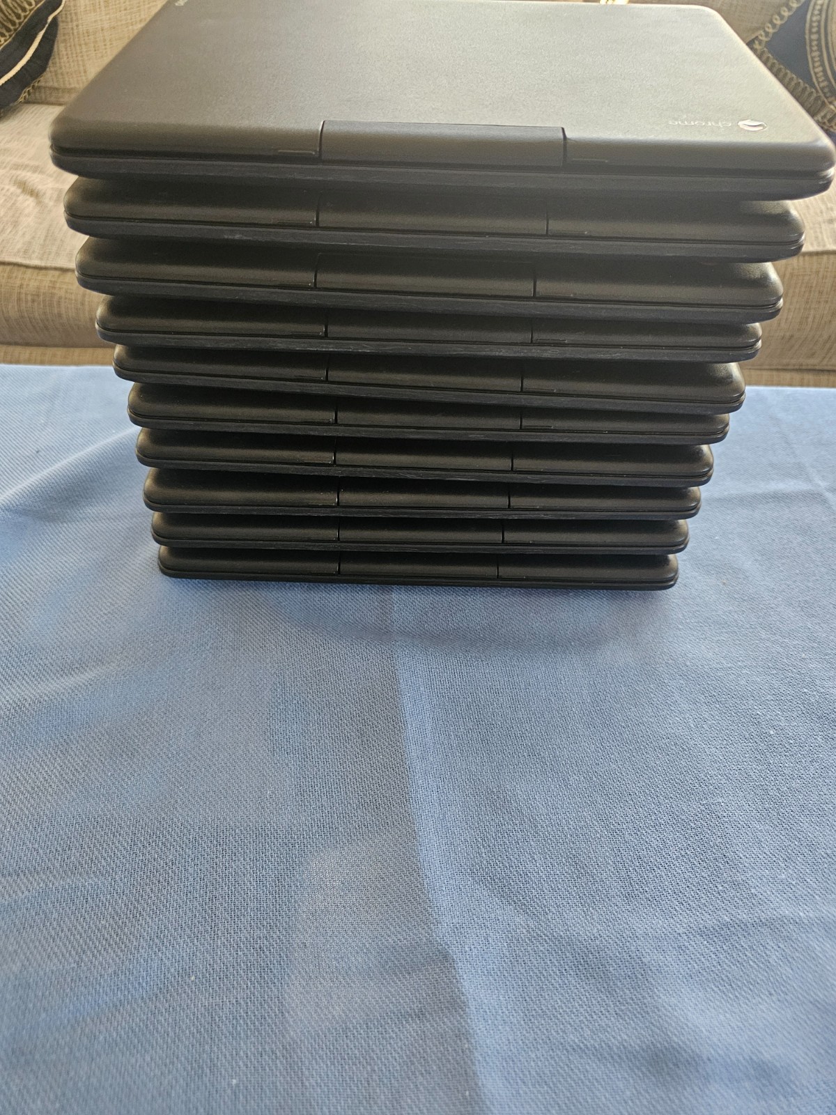 Lot of 10 Lenovo N23 11.6″ 80YS Chromebook – NO SCREEN – FOR PARTS / REPAIR ONLY