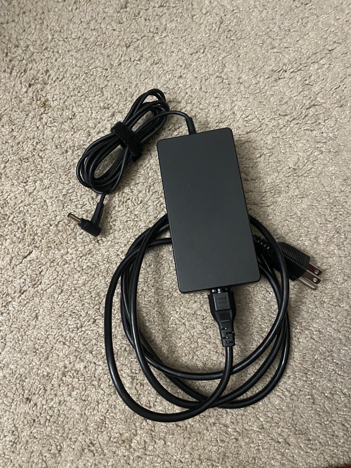 Gaming Laptop Comes With Charger Does Not Come With Original Box