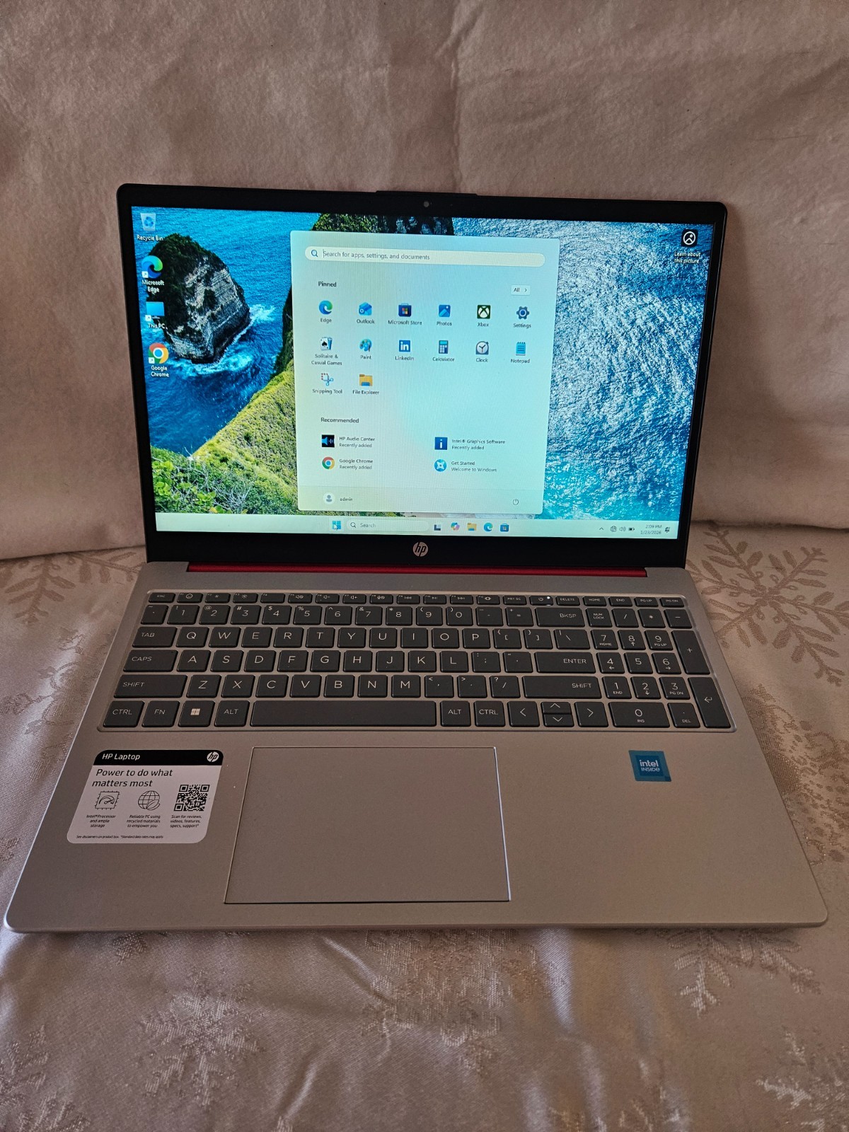 HP 15-fd0083wm (128GB SSD, Intel Pentium N200, 16GB) Laptop – Red