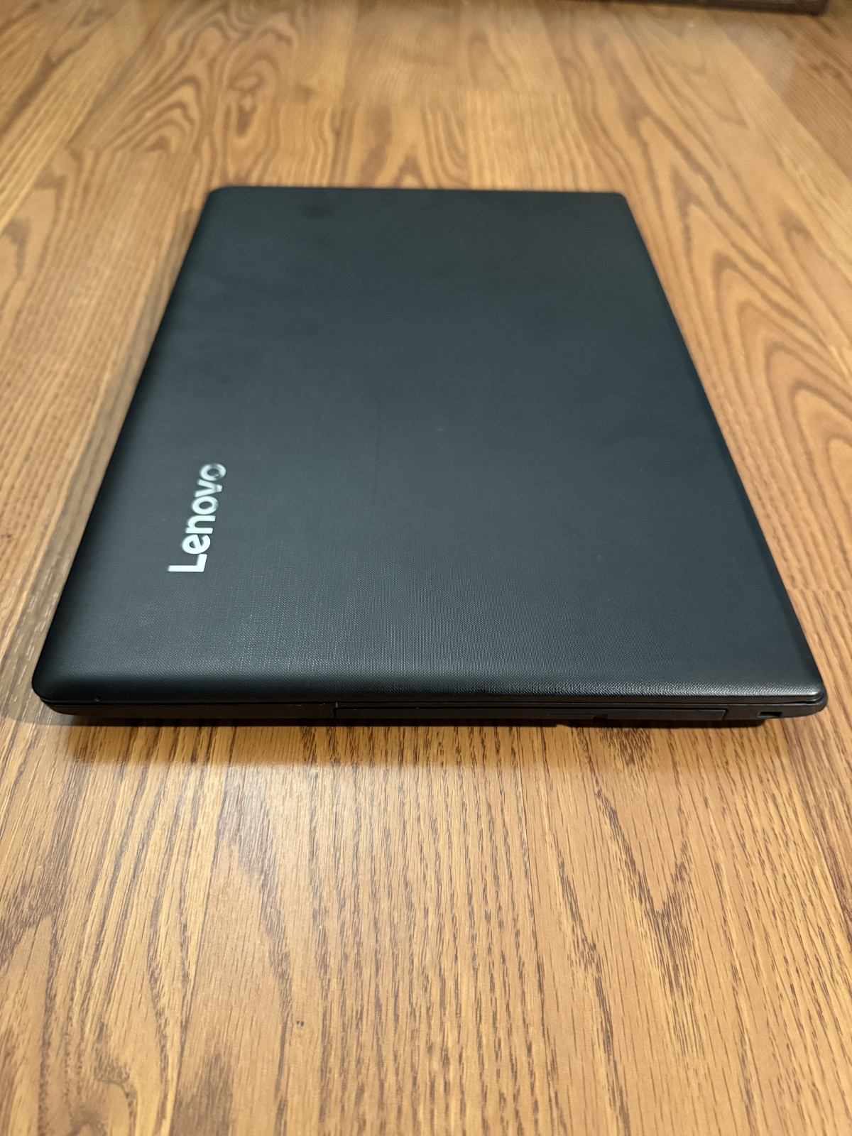Lenovo IdeaPad 110-15ACL | AMD A6 | 15.6″ HD | 237GB Storage | Includes Charger