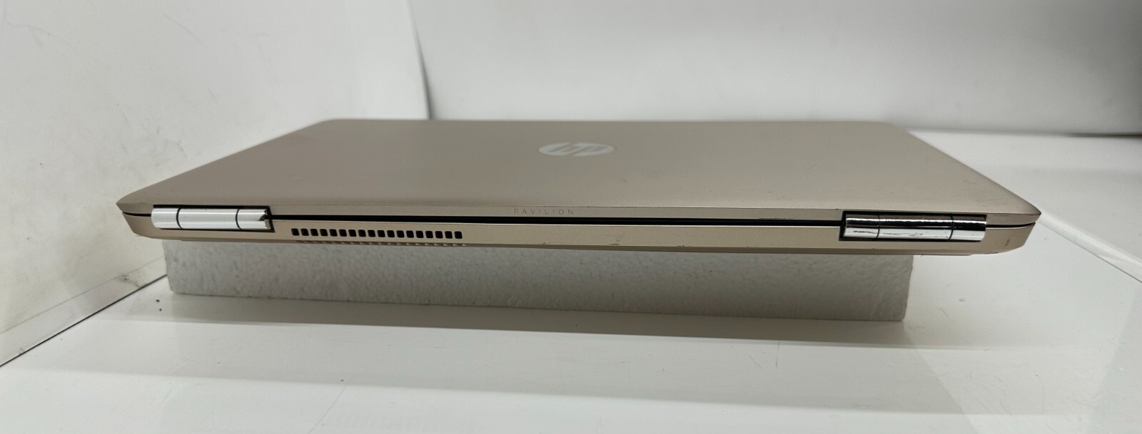 HP PAVILION15-AW003CY AMD A9-9410 RADEON R5@2.90GHz 6GB RAM 1TB HDD WIN-11P*READ